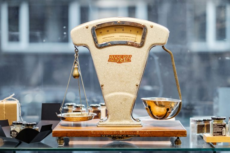 Vintage brass balance scale, symbolizing loan-to-value ratio balance